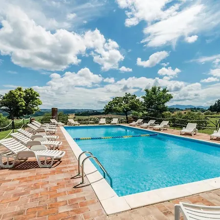 Apartment Gorgeous In Castiglione D,lago Pg *
