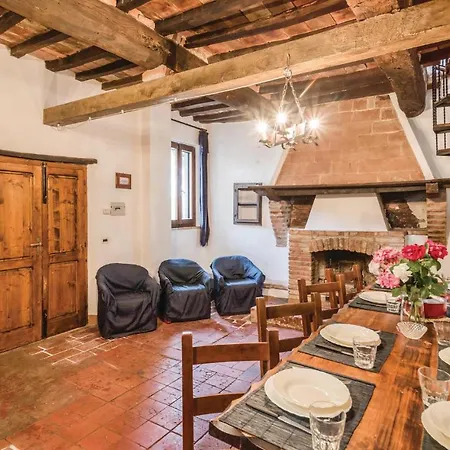 Gorgeous In Castiglione D,lago Pg Apartment