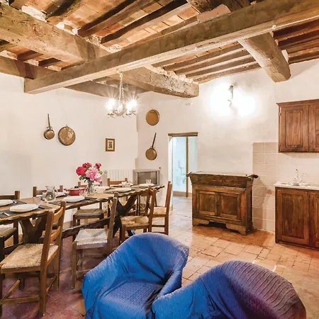 Apartment Gorgeous In Castiglione D,lago Pg